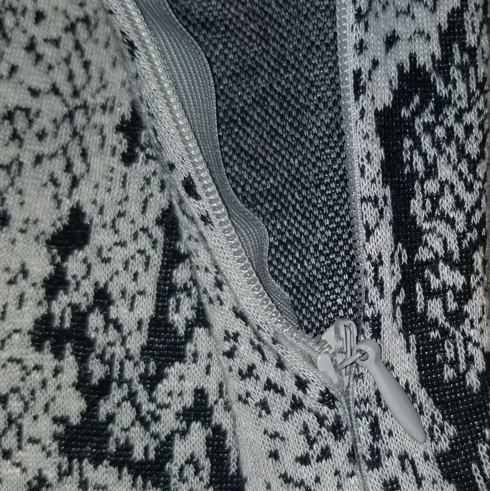 Dress - Picture 4 of 4